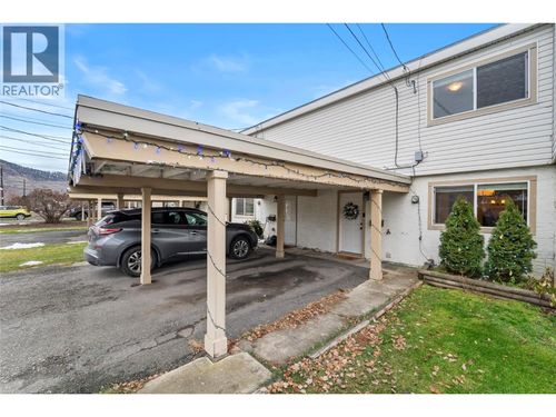 24-700 Collingwood Dr, Kamloops, BC, V2B6B9 | Card Image