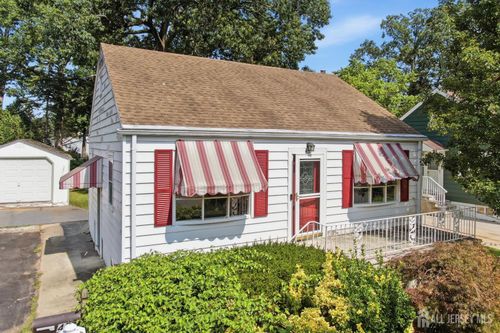 42 Brookwood Rd, Spotswood, NJ, 08884-1708 | Card Image