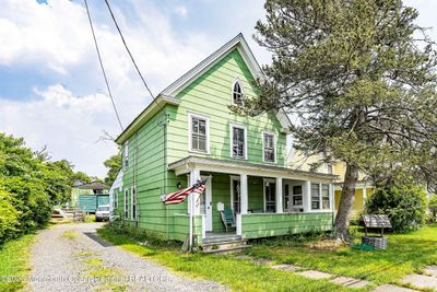 243 S Green Street, House other with 3 bedrooms, 1 bathrooms and null parking in Tuckerton NJ | Image 1