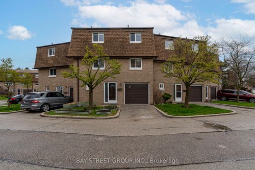37-671 Huntingwood Dr, Scarborough, ON, M1W1H6 | Card Image