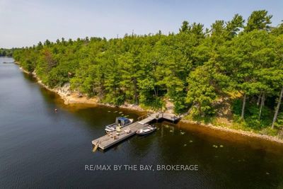 22428 Georgian Bay Rd, House other with 3 bedrooms, 2 bathrooms and null parking in Honey Harbour ON | Image 3