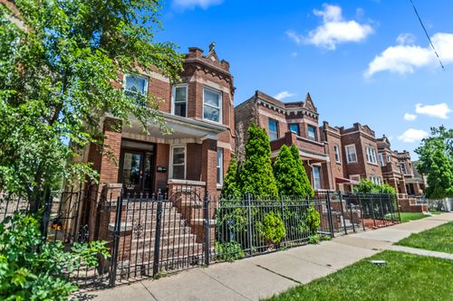 3434 Potomac Ave, Chicago, IL, 60651-2329 | Card Image