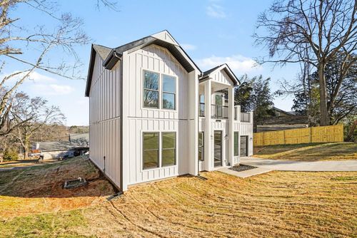 202 Pine St, Easley, SC, 29640-1644 | Card Image