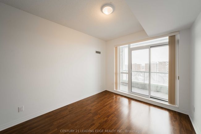 1802 - 30 Herons Hill Way, Condo with 2 bedrooms, 1 bathrooms and null parking in North York ON | Image 16