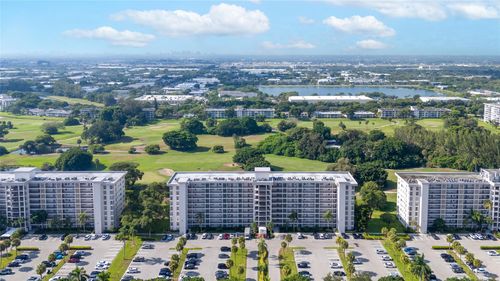 apt-803-3100 N Palm Aire Dr, Pompano Beach, FL, 33069-3856 | Card Image