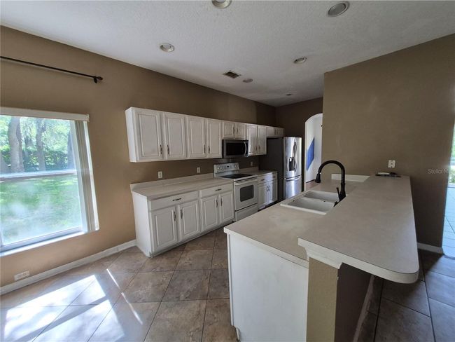 Kitchen | Image 15