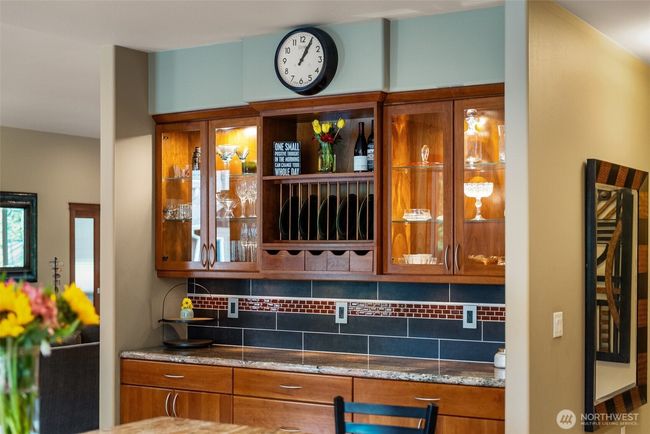 5417 Boulevard Extension Rd Se, House other with 3 bedrooms, 6 bathrooms and 4 parking in Olympia WA | Image 13