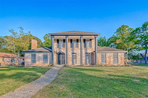 8002 Hurst Forest Dr, Humble, TX, 77346-1703 | Card Image