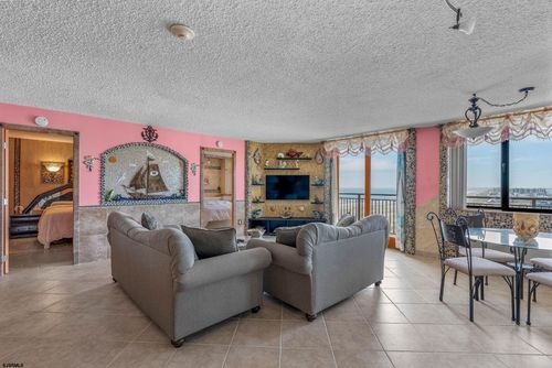 9600 Atlantic Ave, MARGATE CITY, NJ, 08402-2224 | Card Image