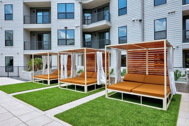 UNIT-411 - 1701 Simond Ave, Condo with 2 bedrooms, 2 bathrooms and 2 parking in Austin TX | Image 25