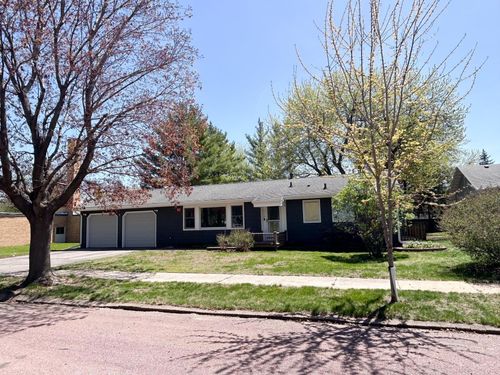 912 4th Ave, Heron Lake, MN, 56137-4015 | Card Image