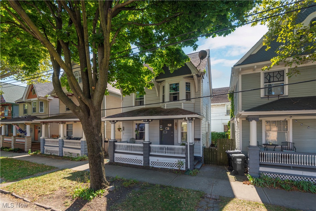 Chatham Ave, Cleveland, OH 44113