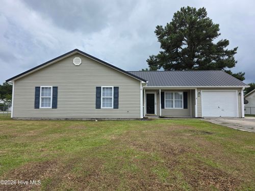 144 Horse Shoe Bnd, Jacksonville, NC, 28546-9775 | Card Image