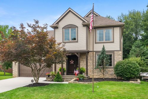 6399 Gossamer Ct, Westerville, OH, 43081-8242 | Card Image