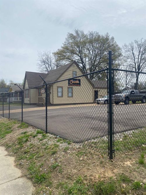 3207 Park Ave, Memphis, TN, 38111-3045 | Card Image