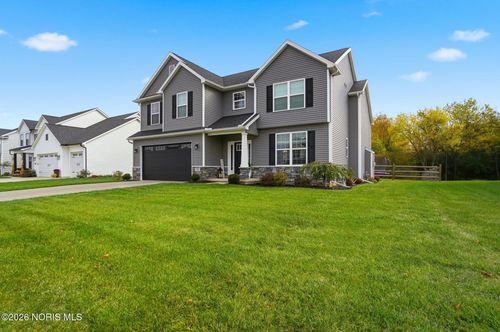 792 Wilkshire Dr, Waterville, OH, 43566-1242 | Card Image