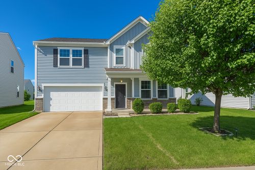 2006 Creek Bank Dr, Columbus, IN, 47201-1481 | Card Image