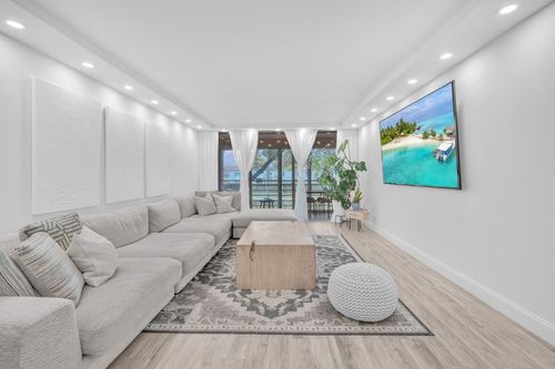 apt-b19-6921 Cypress Road, Plantation, FL, 33317 | Card Image