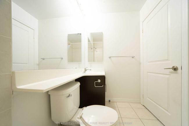 1802 - 30 Herons Hill Way, Condo with 2 bedrooms, 1 bathrooms and null parking in North York ON | Image 23