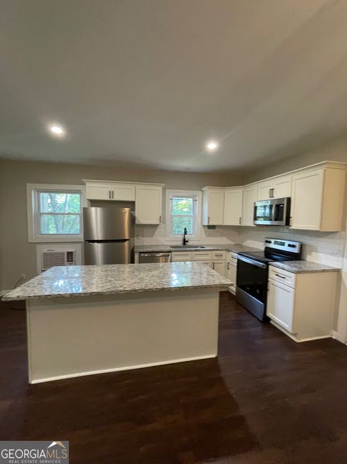 a-430 College St, Carrollton, GA, 30117-3157 | Card Image