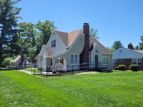 1901 E Richview Road, Mt Vernon, IL, 62864 | Card Image