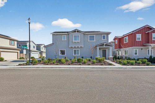 7000 Santa Venetia Pl, Roseville, CA, 95747-4598 | Card Image