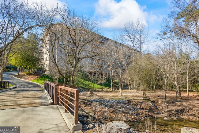 APT-211 - 2865 Lenox Rd Ne, Condo with 1 bedrooms, 1 bathrooms and 1 parking in Atlanta GA | Image 29