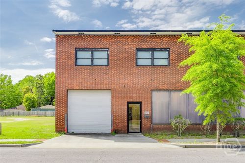 2027 E Gwinnett Street, savannah, GA, 31404 | Card Image