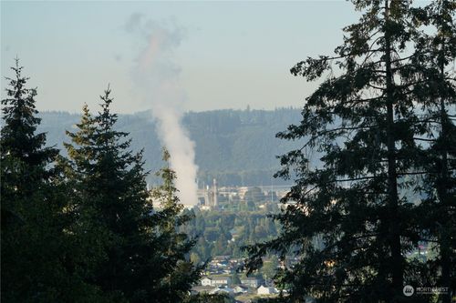 3938 Sunset Way, Longview, WA, 98632-5362 | Card Image