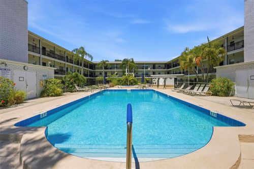 229-4050 4th St N, ST PETERSBURG, FL, 33703-5731 | Card Image