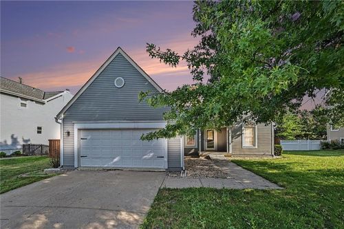 7216 Nw 85th St, Kansas City, MO, 64153-1786 | Card Image