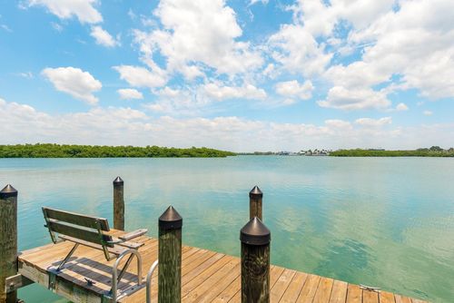 1c-2373 N Beach Rd, Englewood, FL, 34223-5712 | Card Image
