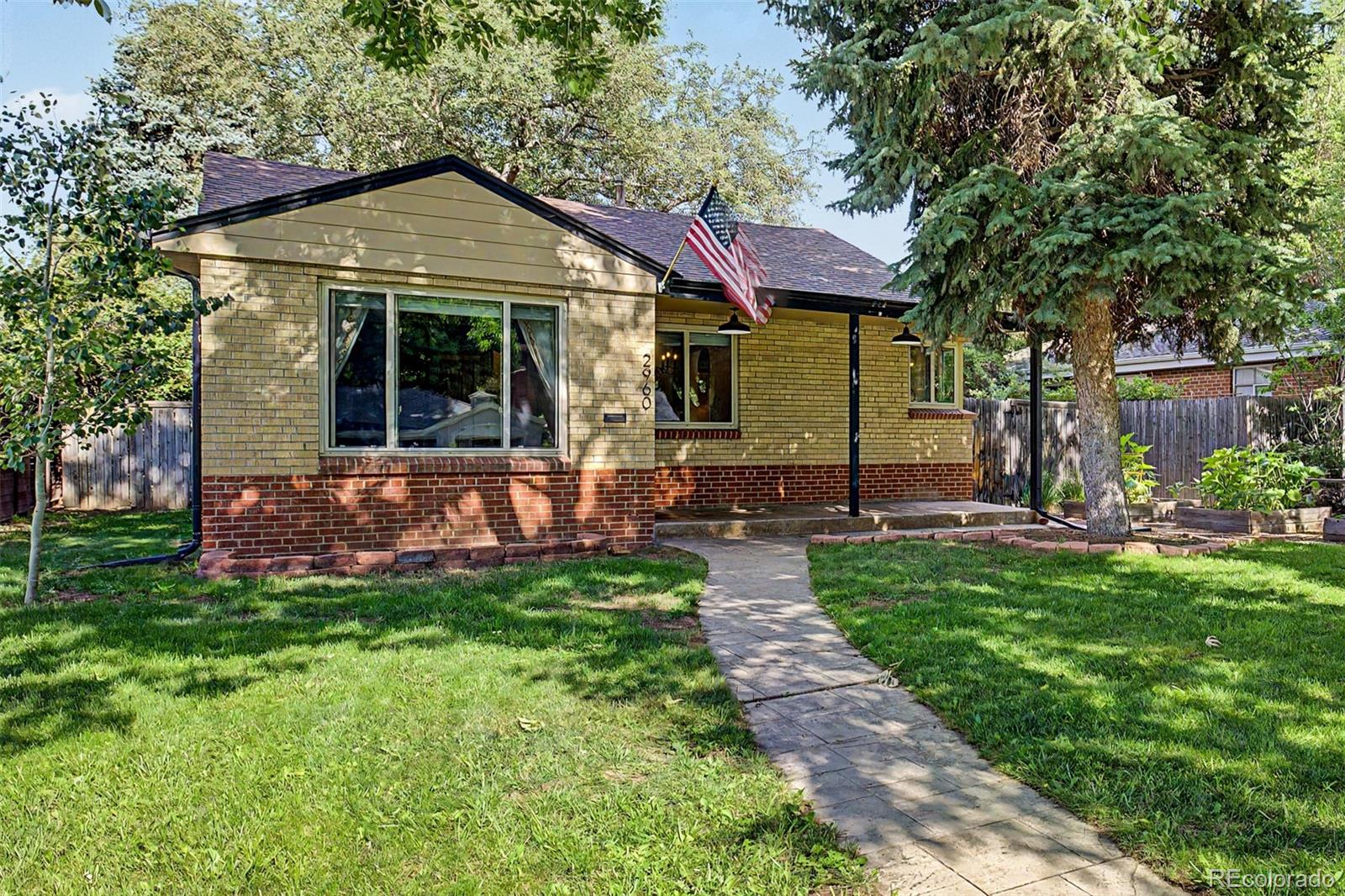 Residential in Englewood 4
