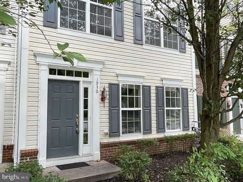 1930 Cavalier Ln, CHESTER SPRINGS, PA, 19425-3873 | Card Image