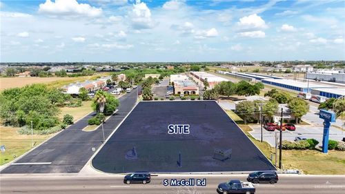 2820 Fountain Plaza Blvd, Edinburg, TX, 78539-8031 | Card Image