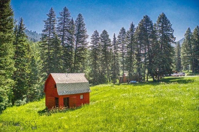 14470 Cottonwood Canyon Rd, House other with 2 bedrooms, 1 bathrooms and null parking in Bozeman MT | Image 18