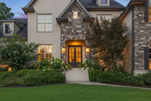 4304 Gallant Ridge Dr, Franklin, TN, 37064-1429 | Card Image