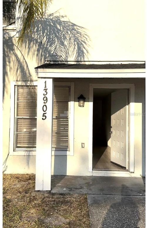 13905 Village Terrace Dr, Tampa, FL, 33624-2565 | Card Image