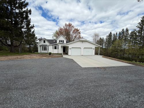 1527 Deerfield Rd, Eau Claire, WI, 54701-9115 | Card Image