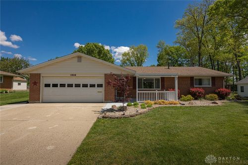 5808 Woodville Dr, Dayton, OH, 45414-2917 | Card Image