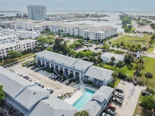 h209-4907 W Mcelroy Ave, Tampa, FL, 33611-3220 | Card Image