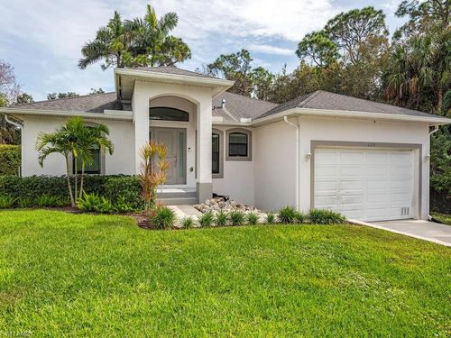 1334 Center Ln, NAPLES, FL, 34110-6102 | Card Image