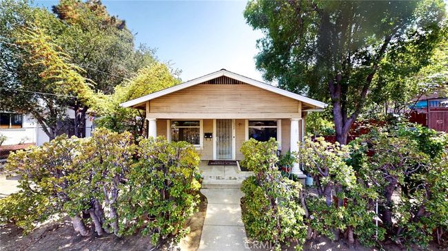 241 N Verdugo, Home with 32 bedrooms, 32 bathrooms and 3 parking in Glendale CA | Image 64