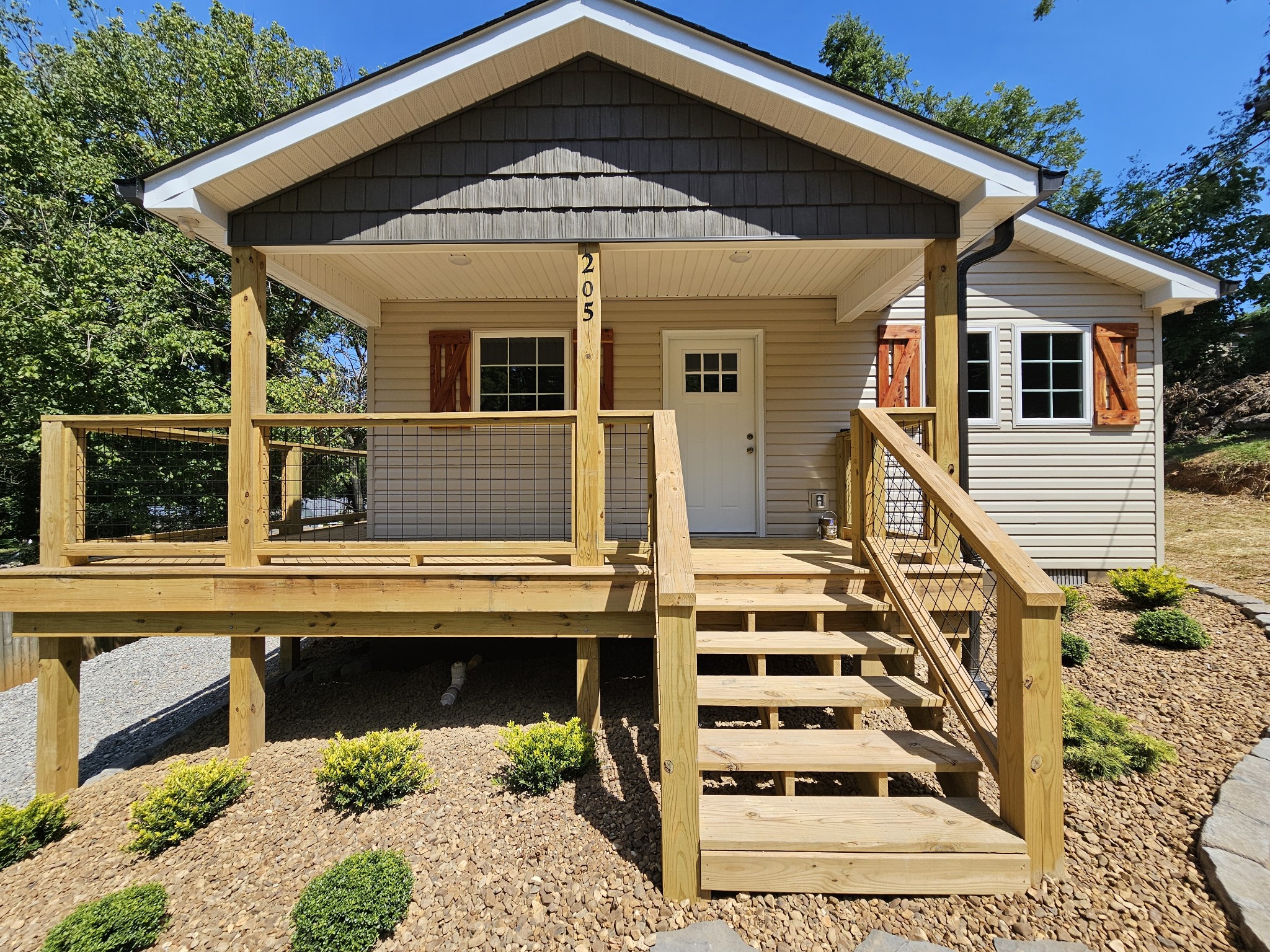 Winding Way, Mc Minnville, TN 37110