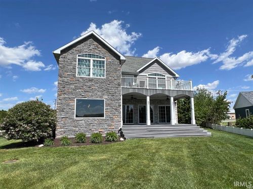 1620 Colonial Dr, Rochester, IN, 46975-7997 | Card Image