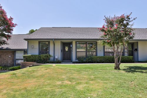 13616 Flagstone Ln, Dallas, TX, 75240-5821 | Card Image