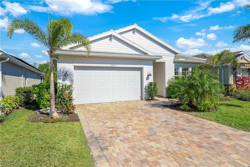 28025 Seasons Tide Ave, BONITA SPRINGS, FL, 34135-9073 | Card Image