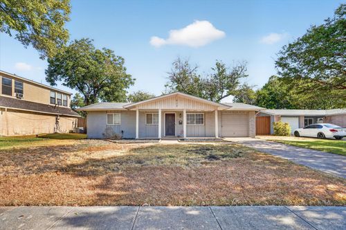 828 Kingswood Ave, Richardson, TX, 75080-3045 | Card Image