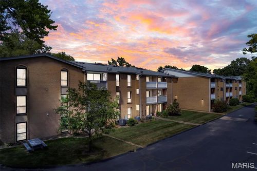 unit-3f-444 N Clay Ave, Saint Louis, MO, 63122-3964 | Card Image