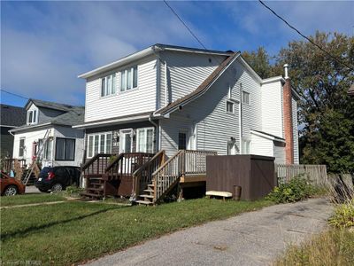 1012 Maher St, House other with 4 bedrooms, 2 bathrooms and 2 parking in North Bay ON | Image 2